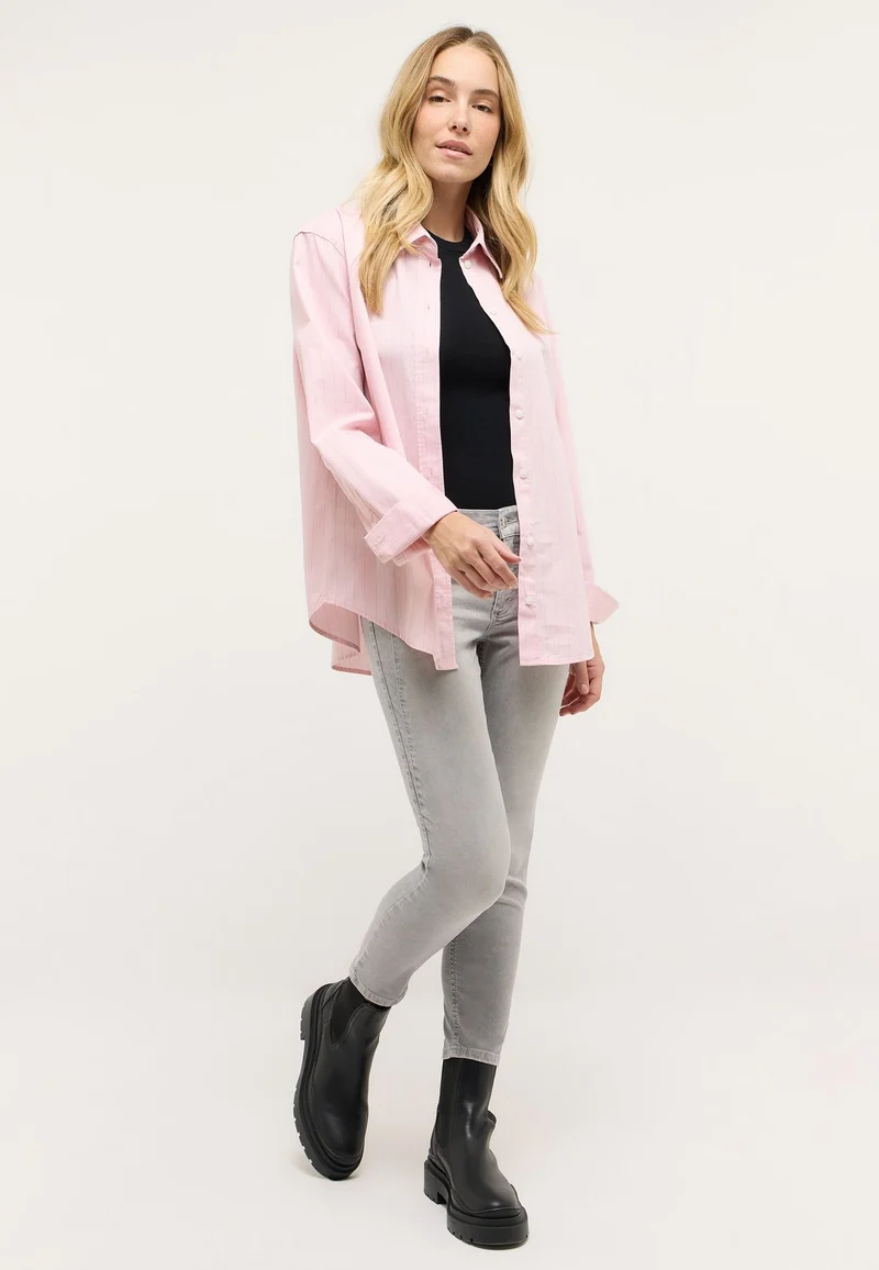 332684407-14758 ORNELLA URBAN