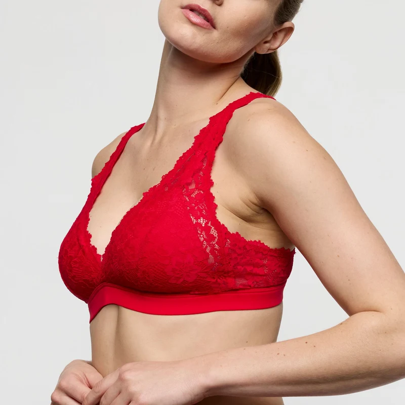 SOFT STUDIO true red unterlegtes Bralette