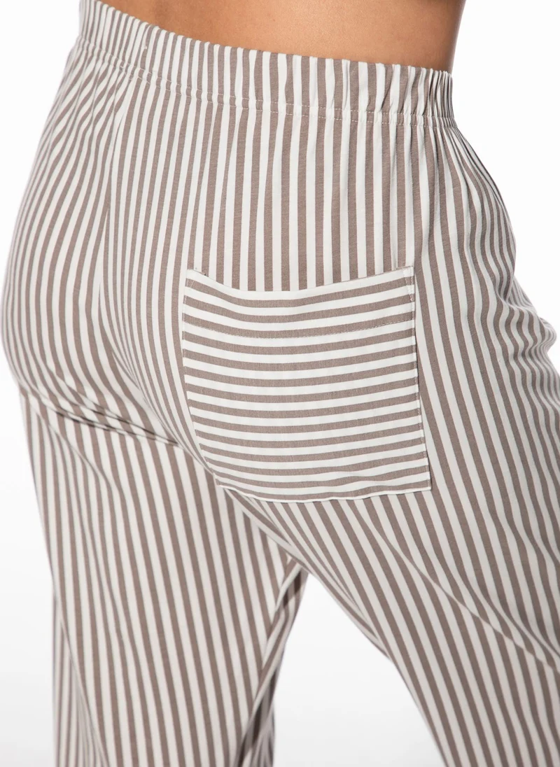 Hose Masche