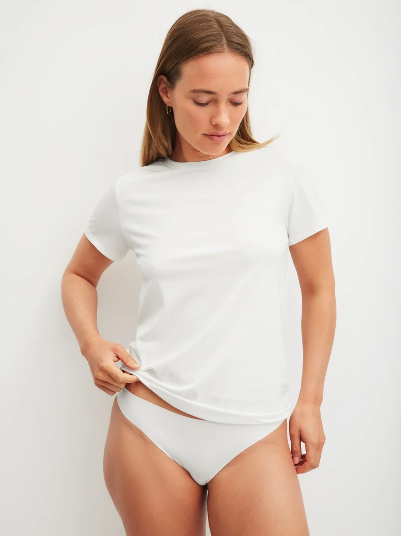 WOMEN Top short-sleeve