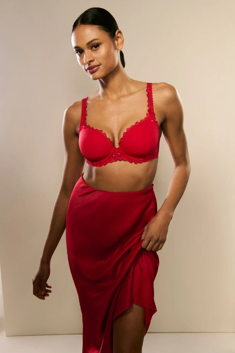 JANE true red Unterlegter BH Herzform
