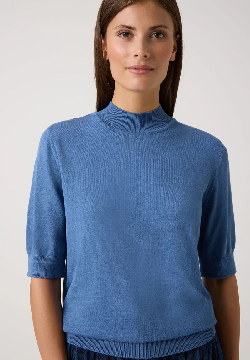 Turtleneck-Pullover mit kurzen Ärmeln
