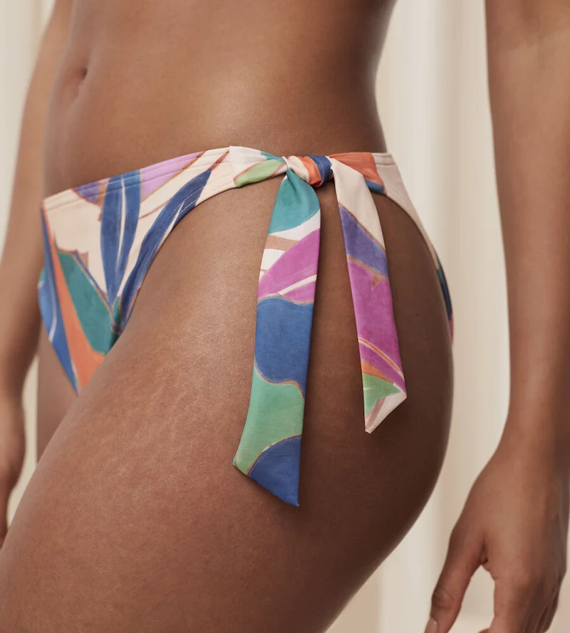 Summer Allure Tai