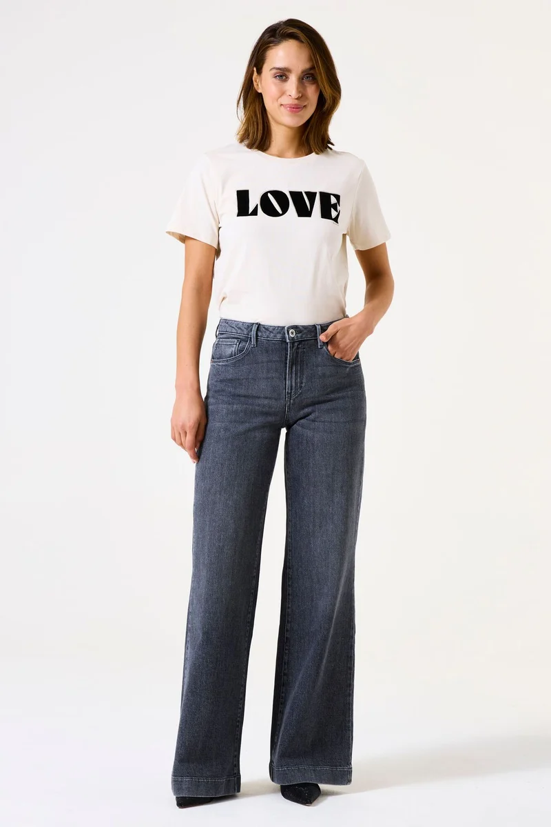 249 Celia wide