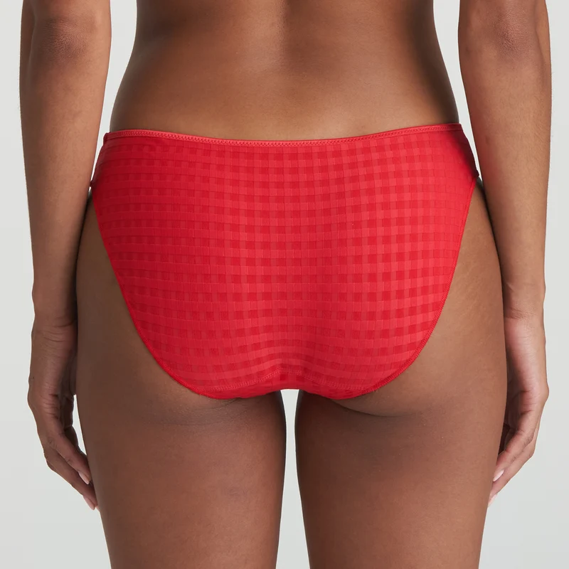 AVERO scarlet Rioslip