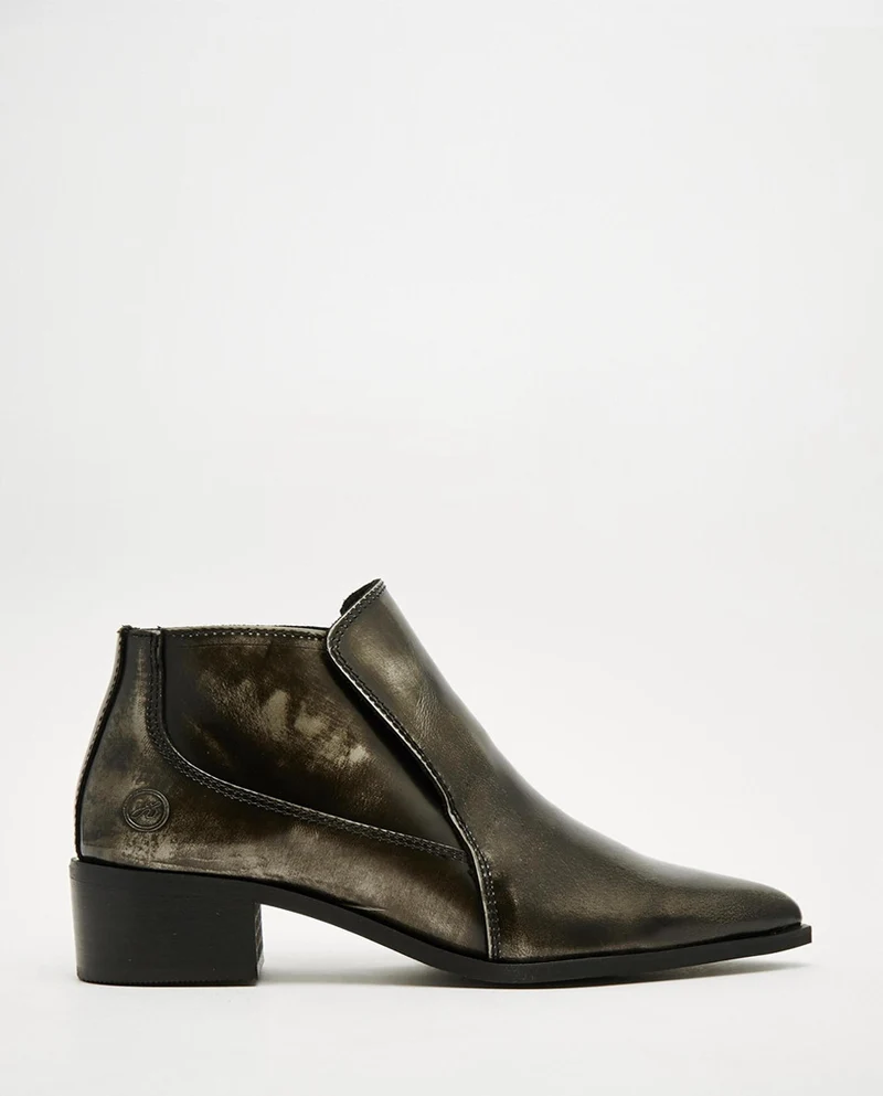 Brushed Leather Boots