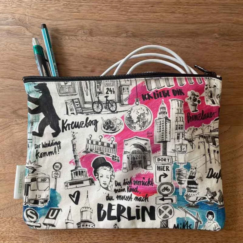 Stylische Zubehörtasche im einzigartigen Berlindesign aus 100% Baumwolle