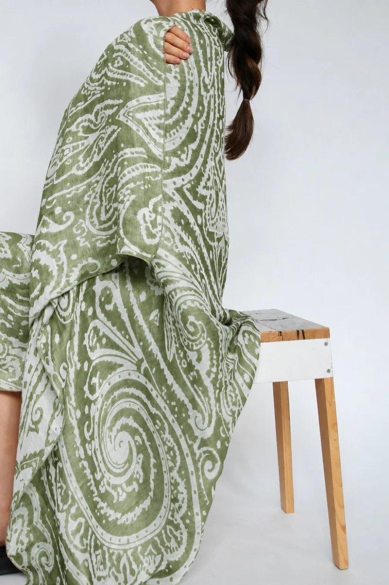 Sarong "Krishna" - Linen & Modal Yarn Dyed in Tea Green