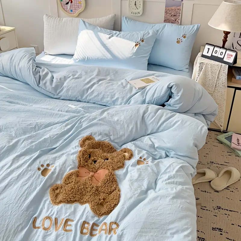 Teddy Bär Bettwäsche-Set 4-teilig | Kuschelige Bettwäsche mit Bettbezug, Spannbettlaken und 2 Kissenbezügen | Waschbar