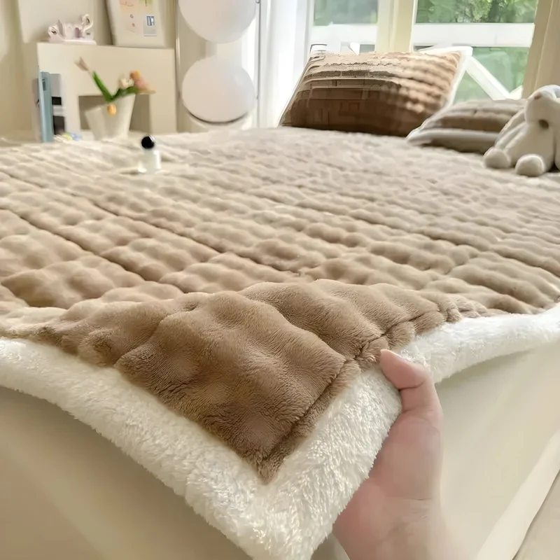 Winter Matratzenbezug aus Milchsamt | Warmer rutschfester Bettbezug mit weicher Oberfläche | Maschinenwaschbar bei 30 °C