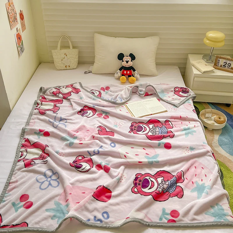 Kuscheldecke mit Tiermotiv | Weiche Fleece-Decke für Sofa, Schlafzimmer, Kinderzimmer und Picknick | Maschinenwaschbar