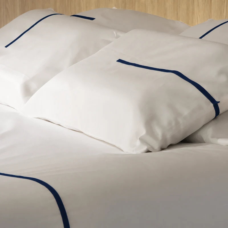 Satin Bettwäsche "Phi White Navy"