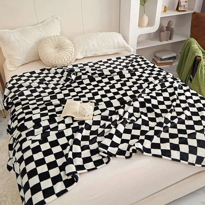Karierte Kuscheldecke | Weiche warme Karodecke mit dickem Stoff für Sofa, Bett und gemütliche Abende im Schlafzimmer