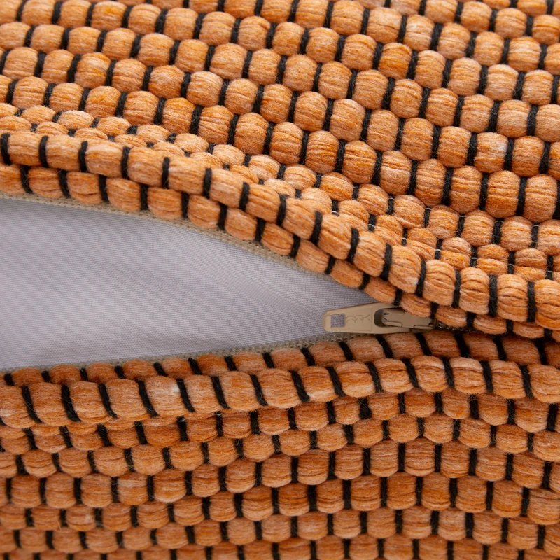 Upcycling-Kissen mit Füllung Garvao [Honig]