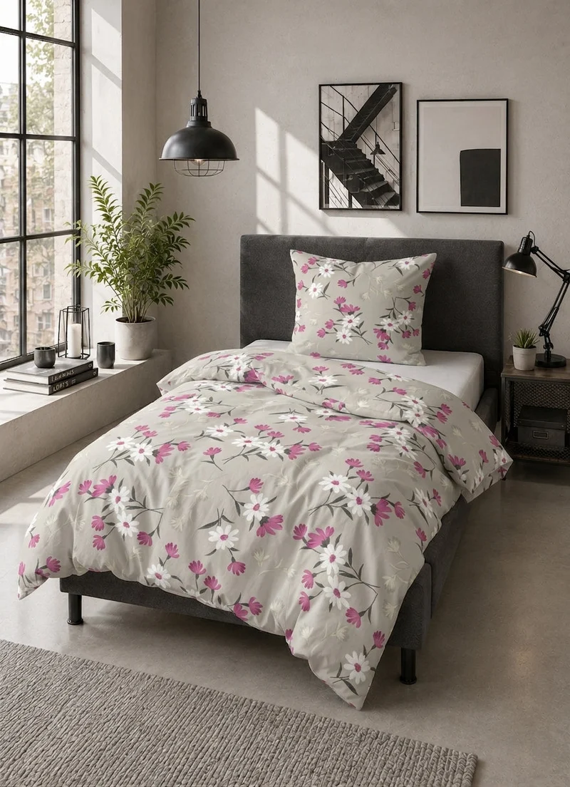Feinbiber Bettwäsche aus 100 % Baumwolle | Blumenmuster in Brombeer, Weiß und Grau | Beidseitig angeraut, 60 °C waschbar