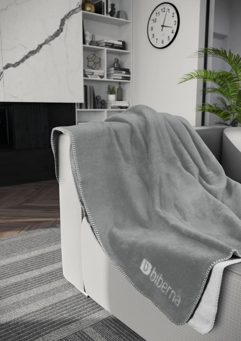 Doubleface Wohndecke 150 x 200 cm aus Polyester | Wendedecke mit Häkel-Einfassung | Waschbar bei 60 °C für Sofa und Bett