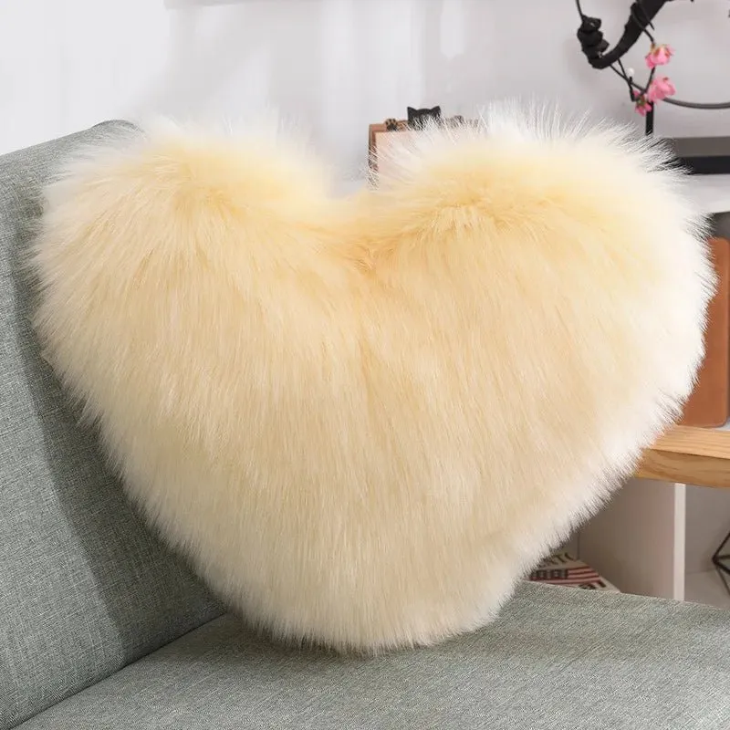 Herz Kissen flauschig 50 × 40 cm | Weiches Sofakissen aus Polyester in Herzform für Sofa, Bett und gemütliche Wohnakzente