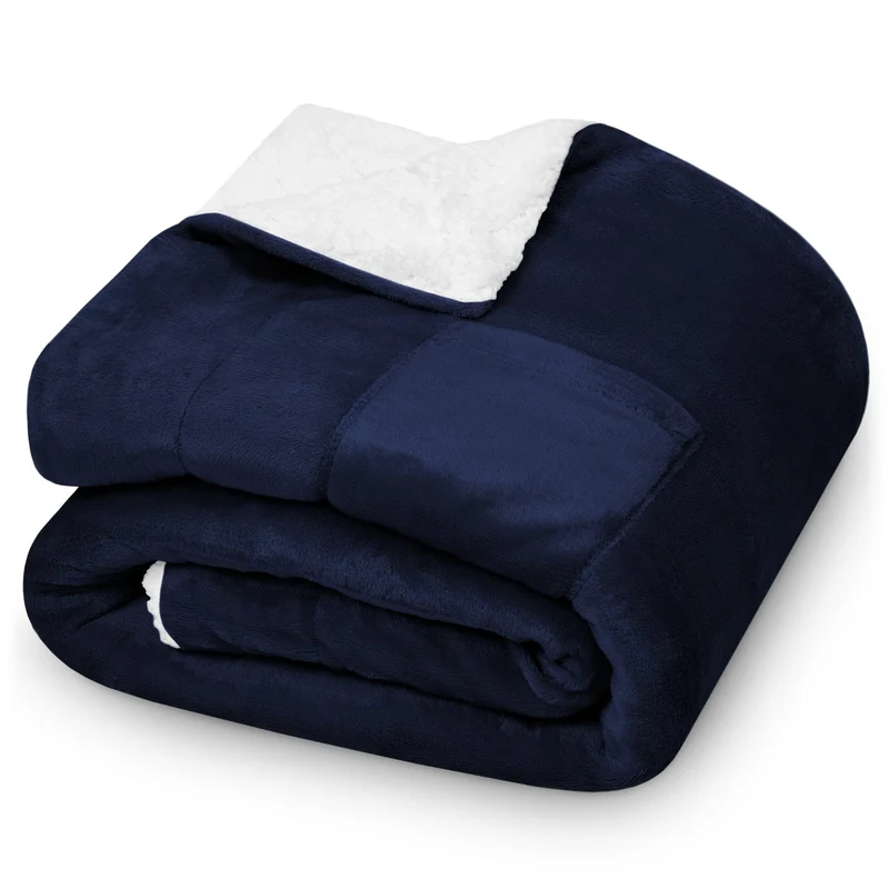 Kuscheldecke doppelseitig | Flauschige 260 g/m² Rückseite und 220 g/m² Flanell | Für Sofa, Bett und gemütliche Winterabende