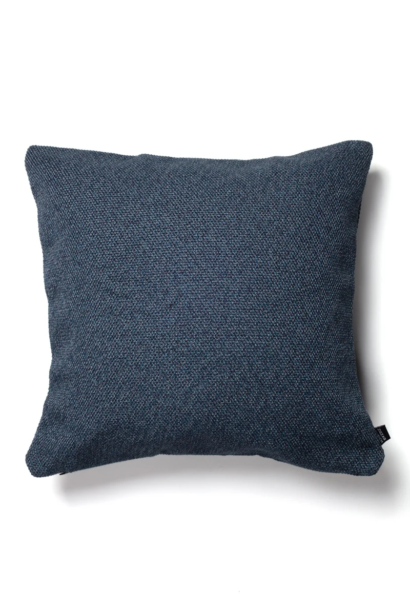 Twisted Cushion "Zuyo" - Lapis Blue