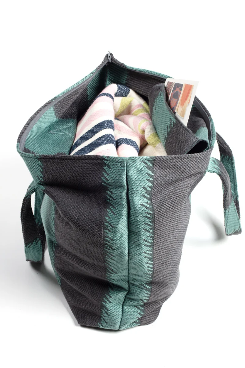Beach Bag One Love in Charcoal & Petrol