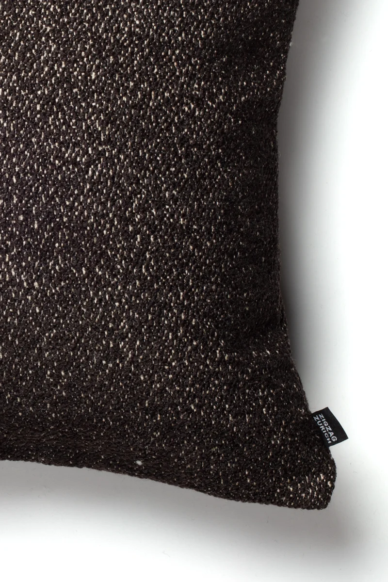 Structure Cushion "Genki" - Espresso