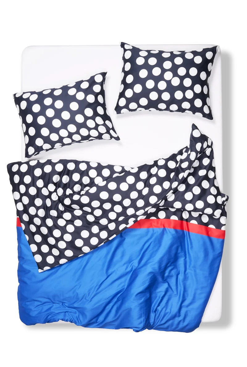 Artist Bedding "Sabar" by Rondelli and Cortese