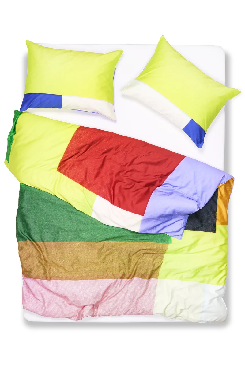 Artist Bedding "Teint Tint Tinta 04" by Claudia Caviezel