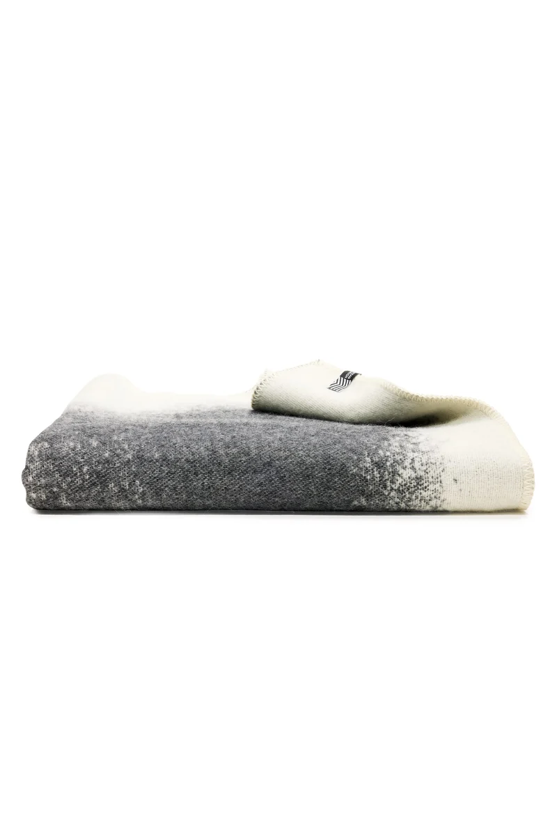 Wool Blanket "Graphite Dust" by Felix Pfäffli