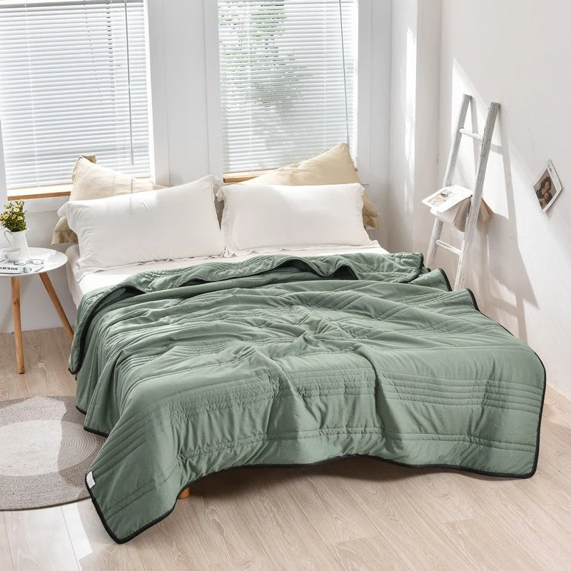 Kühlende Decke mit Feuchtigkeitstransport | Atmungsaktive Sommerdecke für trockenen und angenehmen Schlaf