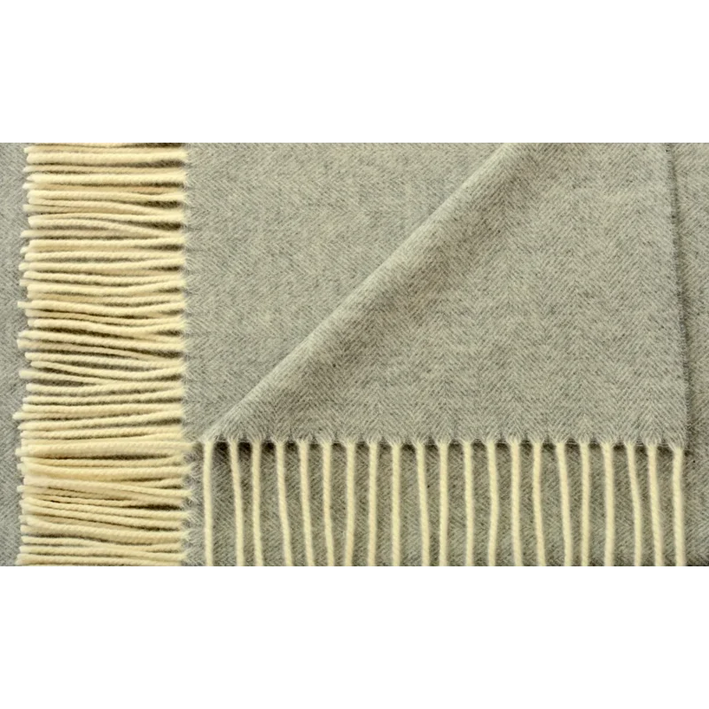 Decke mit Fischgrät-Muster TELTOW