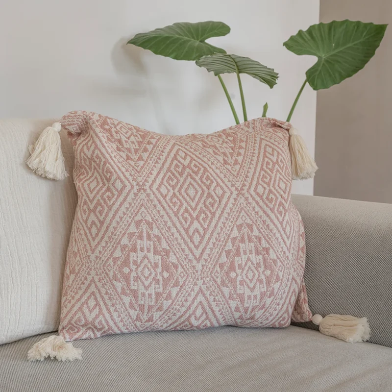 Bio Jacquard Kissenhülle mit Quasten