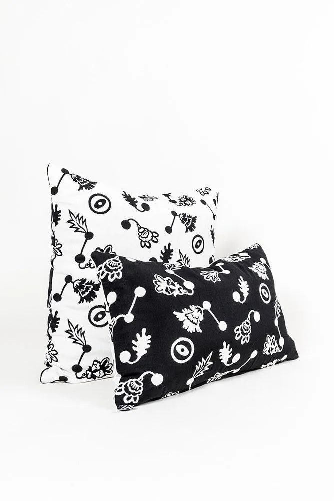 Woven Pillows and Cushions "Mars" by Nathalie Du Pasquier & George Sowden