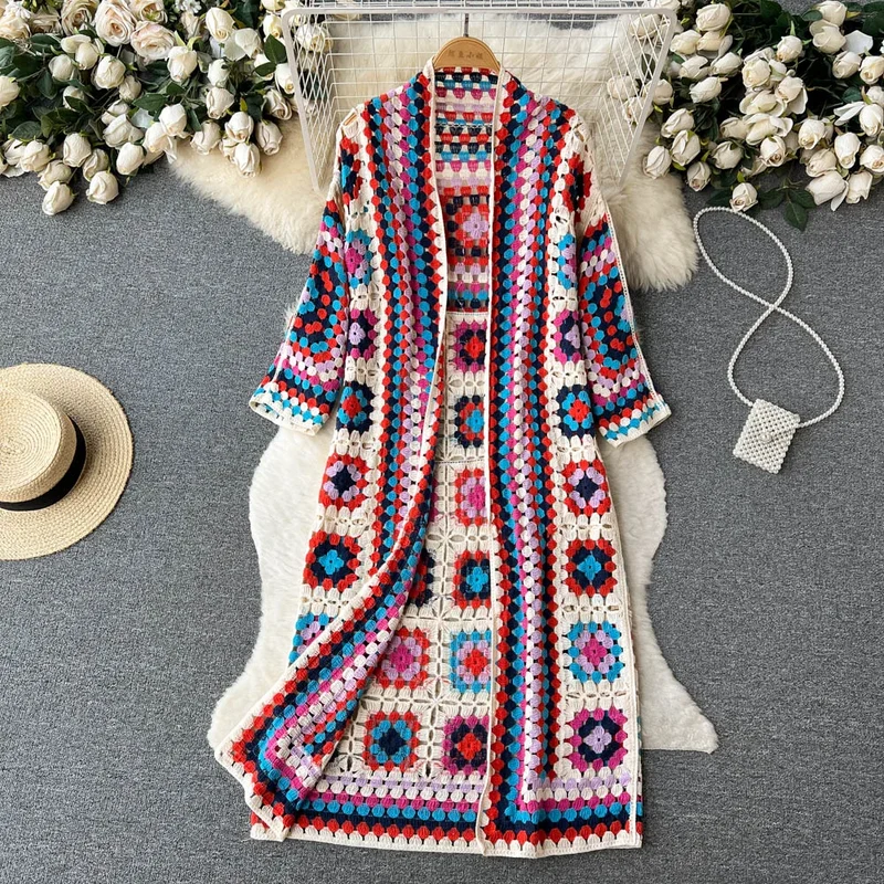Olivia | Bunte Strickjacke für kreative Outfits