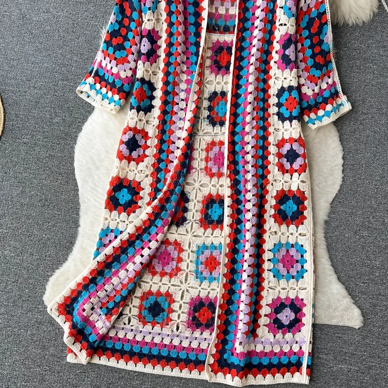 Olivia | Bunte Strickjacke für kreative Outfits