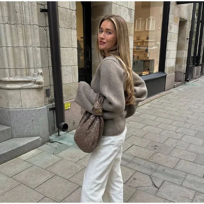 Elma | Klassische gestrickte Damenstrickjacke