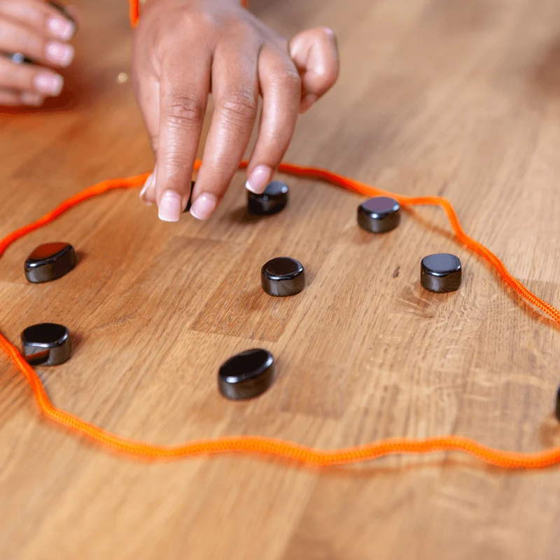Tragbares magnetisches Schachspiel | Für Kinder & Erwachsene | Strategisches Denken & Familienunterhaltung