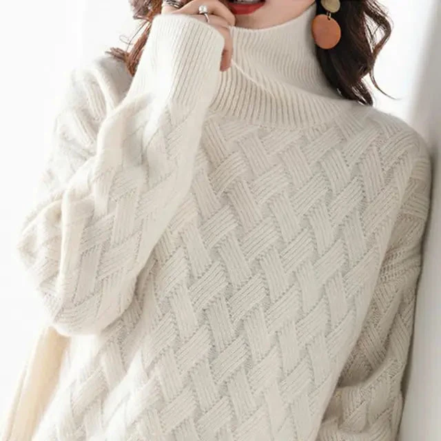 Monika | Chic Pullover