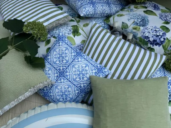 Lazis Kissenhülle Blue Bloom