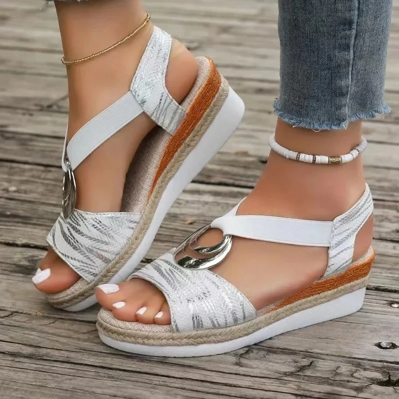 Atmungsaktive Sommersandalen Für Damen | Stilvoll