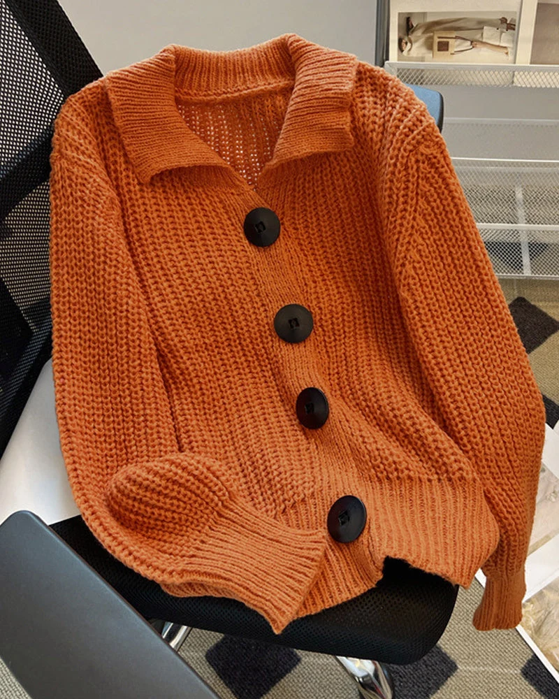 Sibylle | Strickjacke mit großen Knöpfen