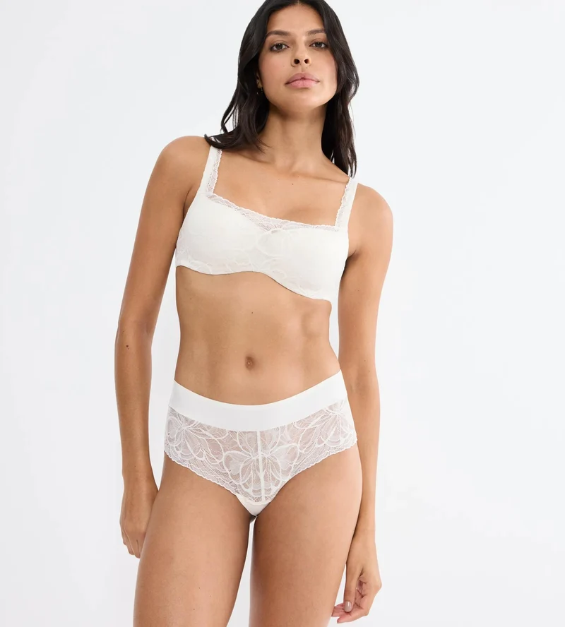 Body Make-Up Illusion Lace Shorty