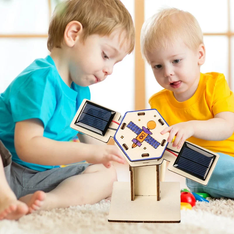 WeltraumSpielzeug™ Täglich die Fantasie anregen