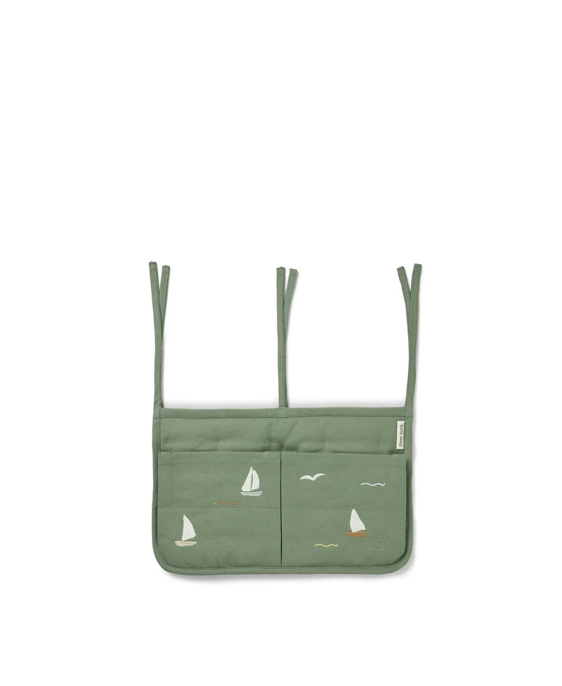 Dear April Posy Betttasche, Sailboats