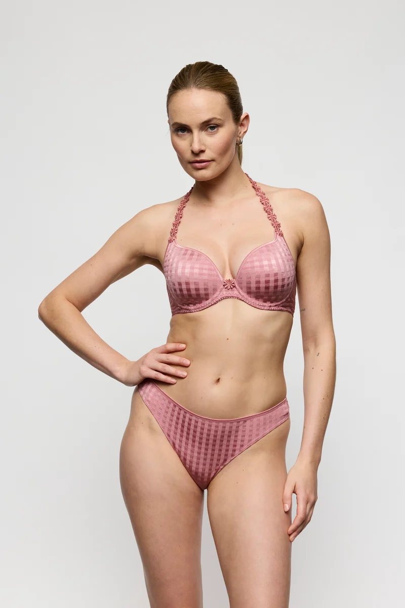 AVERO Ballet Pink Unterlegter BH Herzform