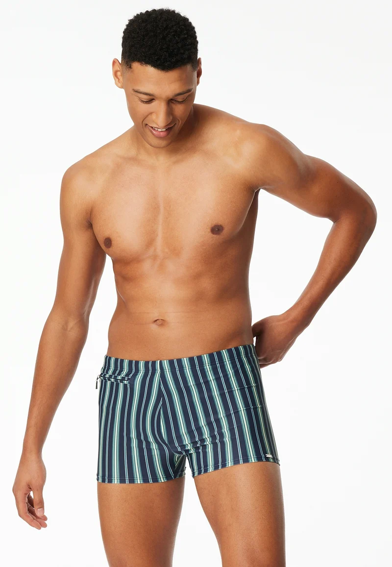 Badehose mit Bein
