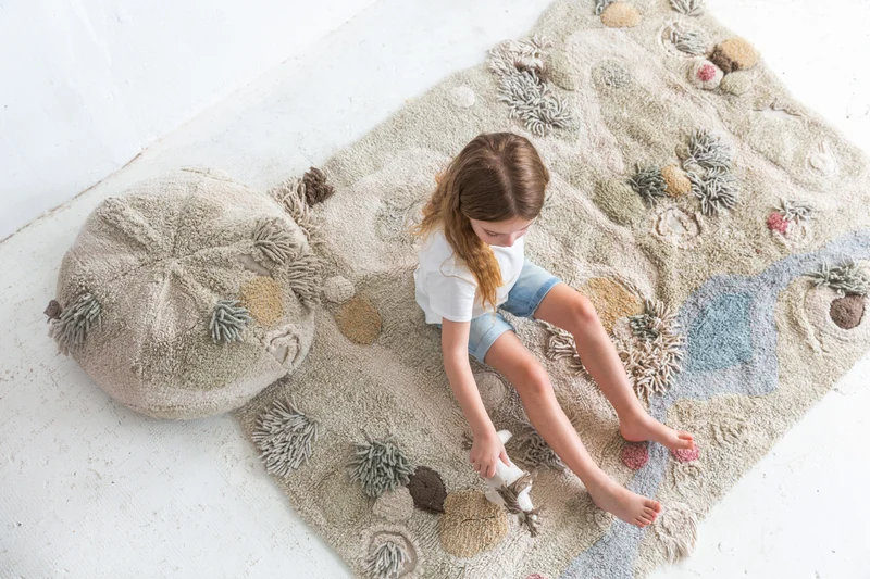 Lorena Canals waschbarer Spielteppich Path Of Nature