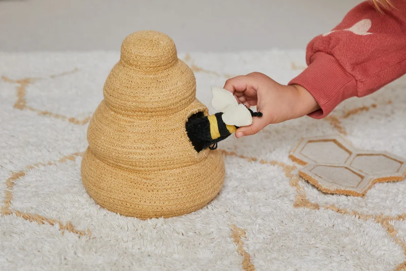 Lorena Canals Spielteppich Pollination