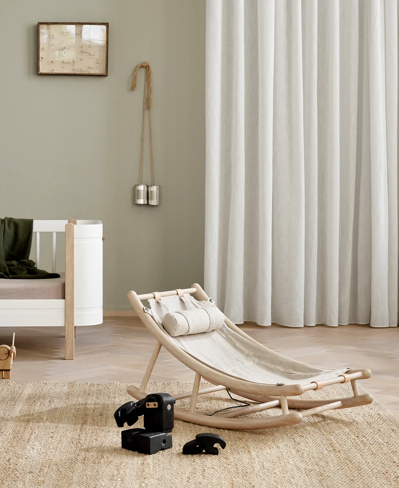 Oliver Furniture Kleinkindsitz für Wood Baby- und Kleinkindwippe