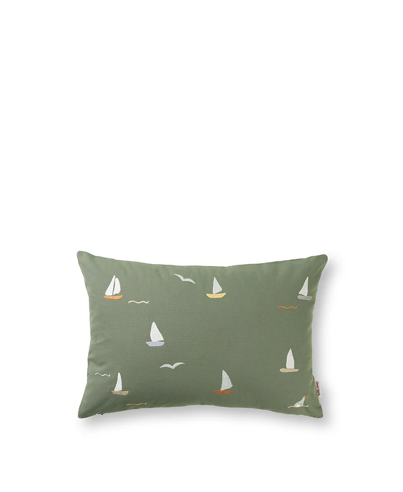 Dear April Cinna Kissen, Sailboats