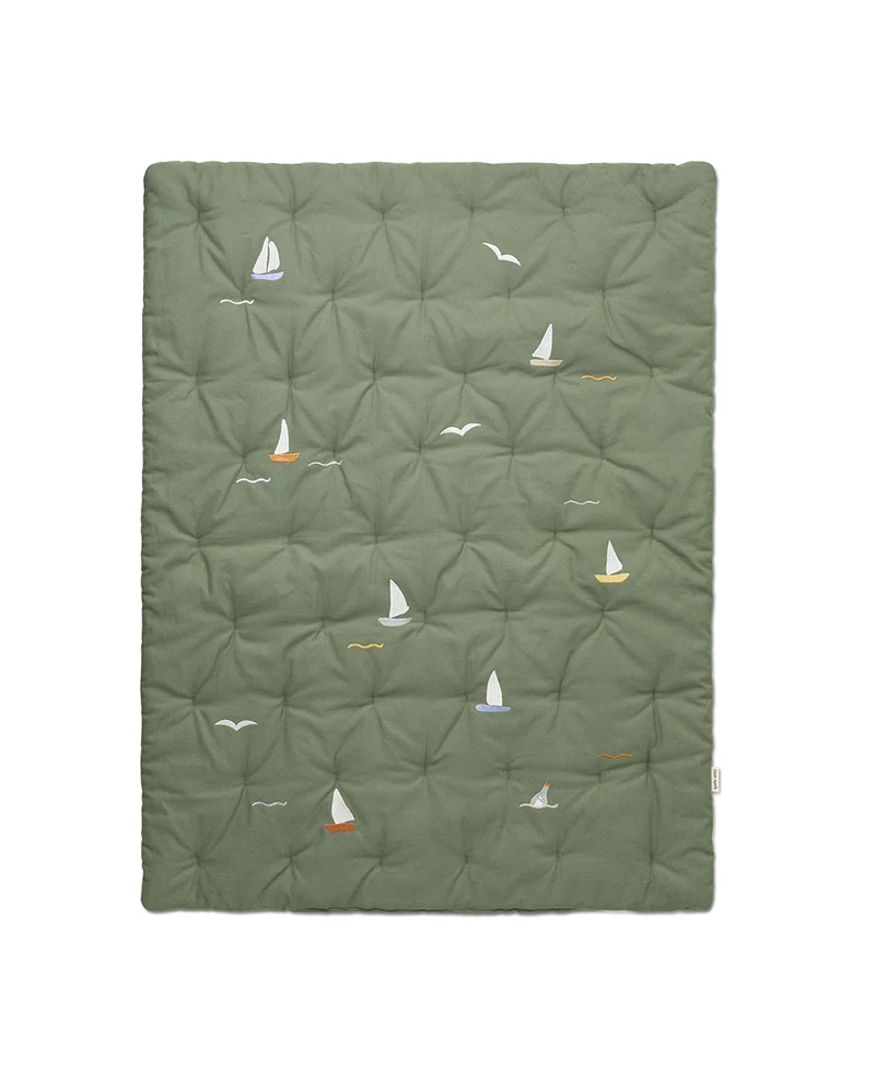 Dear April Meri Spielmatratze, Sailboats
